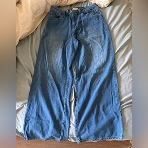 Universal Thread Relaxed Wide Leg Jeans Size 12 (31R)